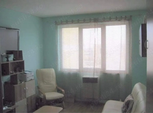 vand garsoniera , apartament cu 1 camera - imagine 2
