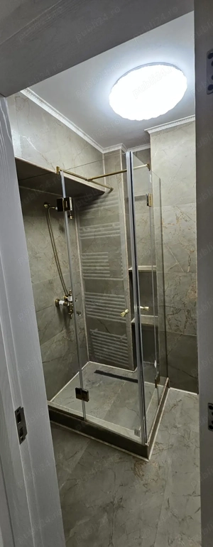 Proprietar,inchiriez apartament 2 camere  Central,vis a vis de primarie - imagine 4