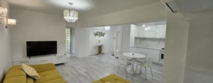Proprietar,inchiriez apartament 2 camere  Central,vis a vis de primarie - imagine 3