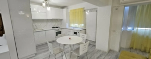 Proprietar,inchiriez apartament 2 camere  Central,vis a vis de primarie - imagine 8