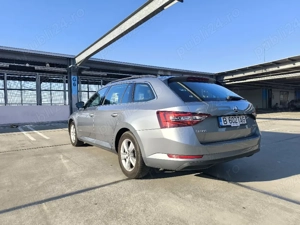 Skoda Superb 2017 - imagine 3