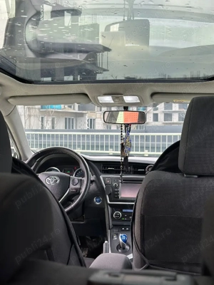 Toyota Auris Touring Sports Break 2013   Panoramic   Bi Xenon Adaptiv   Încălzire Scaune   Pilot Aut - imagine 2