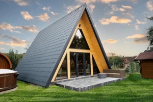 Vând și produc căsuțe din lemn și cabane din lemn predate în următoarele stadi la gata , la ros, la  - imagine 4