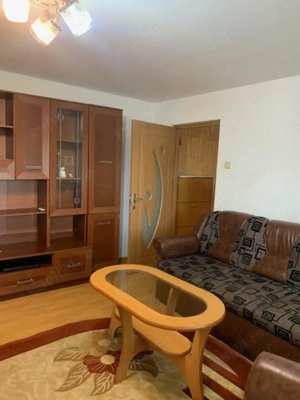 Vand apartament , 3 camere , Cotu Mic - imagine 10