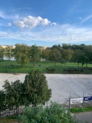 Vand apartament , 3 camere , Cotu Mic - imagine 13