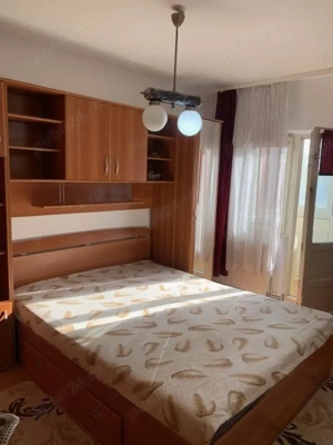 Vand apartament , 3 camere , Cotu Mic - imagine 17