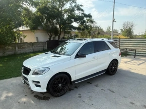 Se oferă de către proprietar Mercedes MLW166