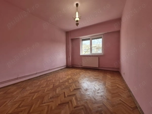 Oportunitate investiție   Apartament 3 camere, ultracental Marghita - imagine 2