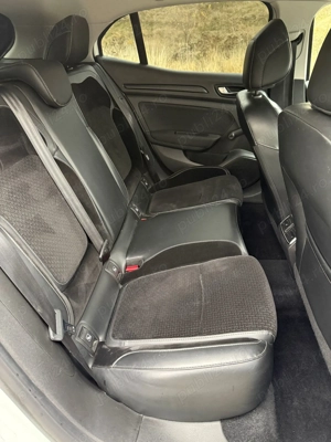 Renault Megane 4 1.5dci 110cp - imagine 9
