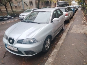 Vând SEAT Ibiza 1.2 benzină, an fabricatie 2008 - imagine 3