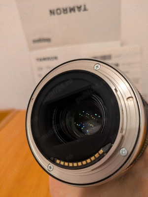 Tamron 28-75mm f 2.8 pentru Nikon mirrorless Z mount - imagine 3