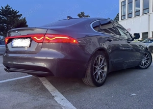 Jaguar XF Portfolio x26  km - Full Option - imagine 5
