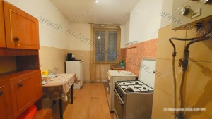 Apartament două camere în OM, zona Poliție. Parter înalt, boxă la subsol. - imagine 2