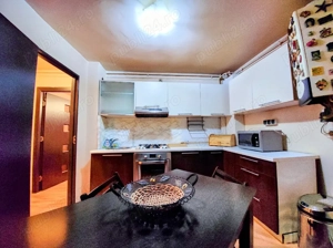 De inchiriat apartament cu 3 camere decomandat zona Girocului  - imagine 7