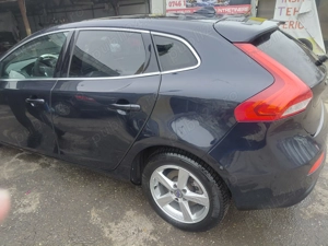 Volvo v40 stare perfecta cu reviziile la timp. - imagine 25