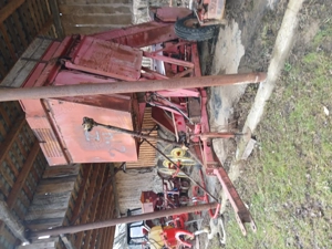 Culegatoare de porumb pe un rand Zmaj 214 și semanatoare de porumb de Piatra Neamt de 6 randuri - imagine 2