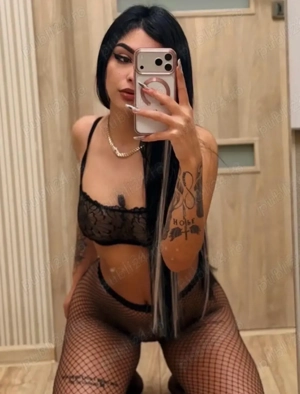  Ador sarutari initime reciproce Alina xxxxx - imagine 3