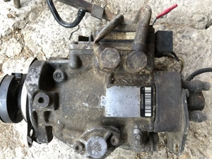 Pompă Injecție Ford Transit 2.0 / 2.4 TDDI (2000-2006) – Bosch VP30 - imagine 3