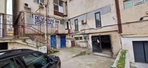 vand depozit si garaj in blocul Casa Cartii din Giurgiu
