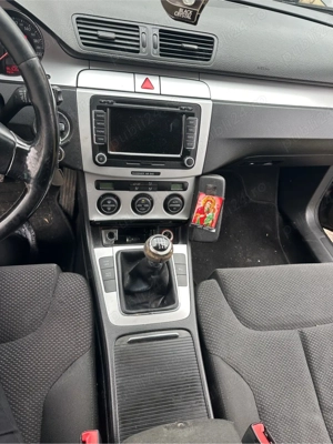 Volkswagen Passat B6 BREAK , 2.0 TDI 140 CP, 2008 - imagine 10