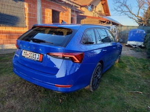 Skoda oktavia 4x4 2022 - imagine 8