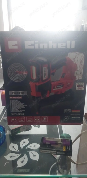 Pistoale cuie noi in cutie