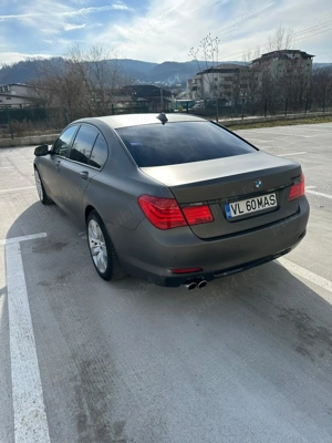 BMW 730d,motor 3.0 diesel,245 CP - imagine 6
