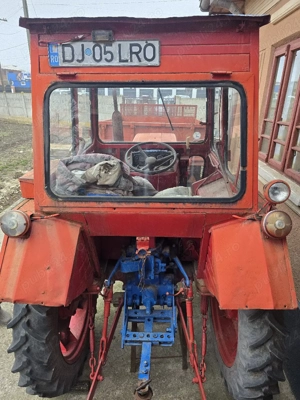 Tractor, remorca si plug - Ansamblu utilaje agricole