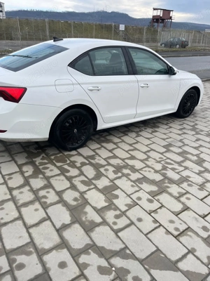 Vand Skoda Octavia 2022 - imagine 2