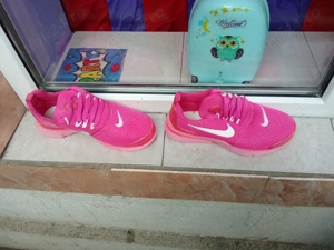 Adidași damă mărimea 37 nike