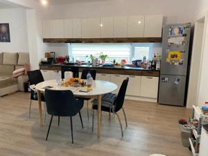 Proprietar vand casa luminoasa - imagine 4