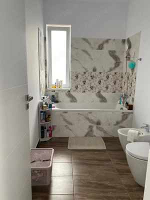 Proprietar vand casa luminoasa - imagine 8