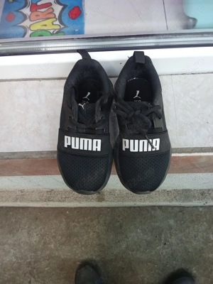 Adidași baieti mărimea 28