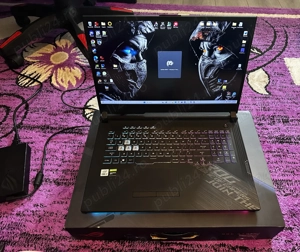 Vând laptop Gaming ASUS ROG Strix G17 G712LU-EV001