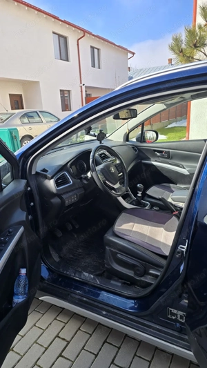 Suzuki SX4 S-Cross - imagine 4