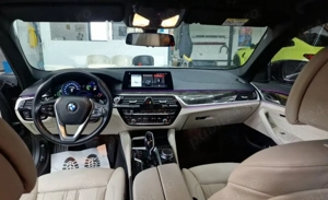 Vând BMW Seria 5, an fabricație 2018 tinuta in garaj . - imagine 3