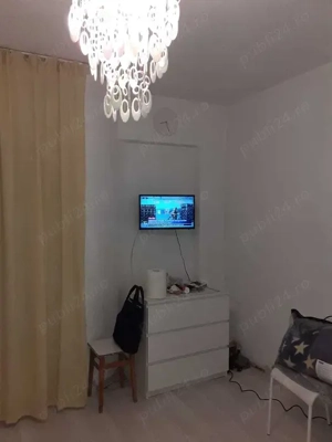 Metrou  Crangasi ,baie cu cada ,aragaz,aer conditionat ,proprietar