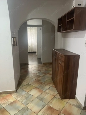 apartament 4 cam de inchiriat