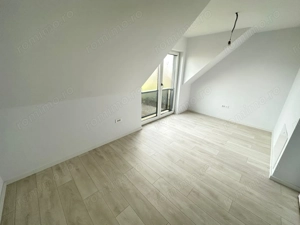 Casă înșiruită lateral P+1+M - imagine 12