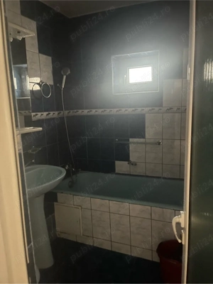 apartament 4 cam de inchiriat