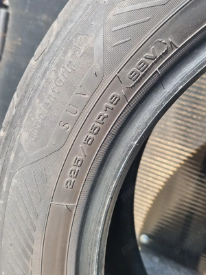 Vand cauciucuri de vară  Good Year 225/55R19 - imagine 4