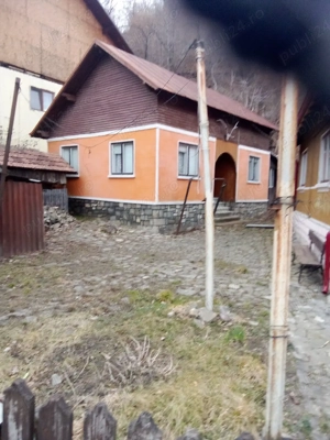 De vanzare doua case - imagine 2