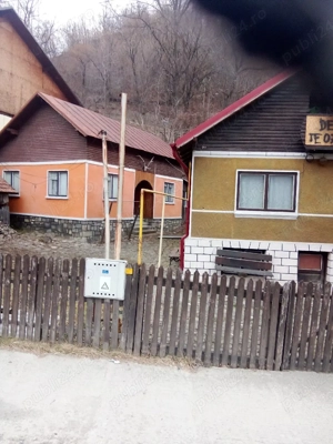 De vanzare doua case - imagine 3