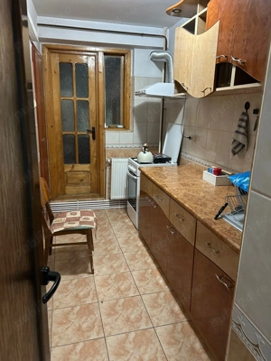 Pers. Fiz, Închiriez Ap.2 cam. in Galati, Micro 20, Bl K, Et. 4, CT, 330 EUR, Contract - imagine 3