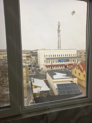 Vând apartament centru renovat recent