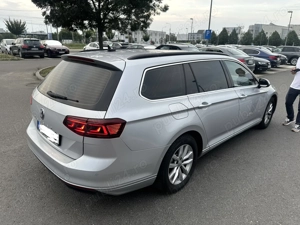 VW Passat 1.6 DSG 2020 - imagine 4