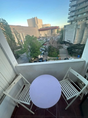 Ultracentral Batiste Intercontinental Superb