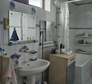 Vânzare casa aprox.3min Târgoviște  - imagine 7