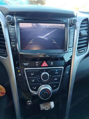 Hyundai i30, 1.4motorina, 90 CP,  an fabricație 2014, 115.900 km, transmisie manuală în 6 trepte - imagine 9