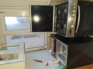 Inchiriez apartament cu 3 camere, decomandat, et 1.pret 1800 lei - imagine 11